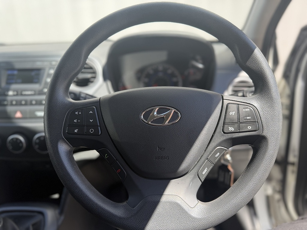 Hyundai I10 1.0 S Hatchback Blue #23