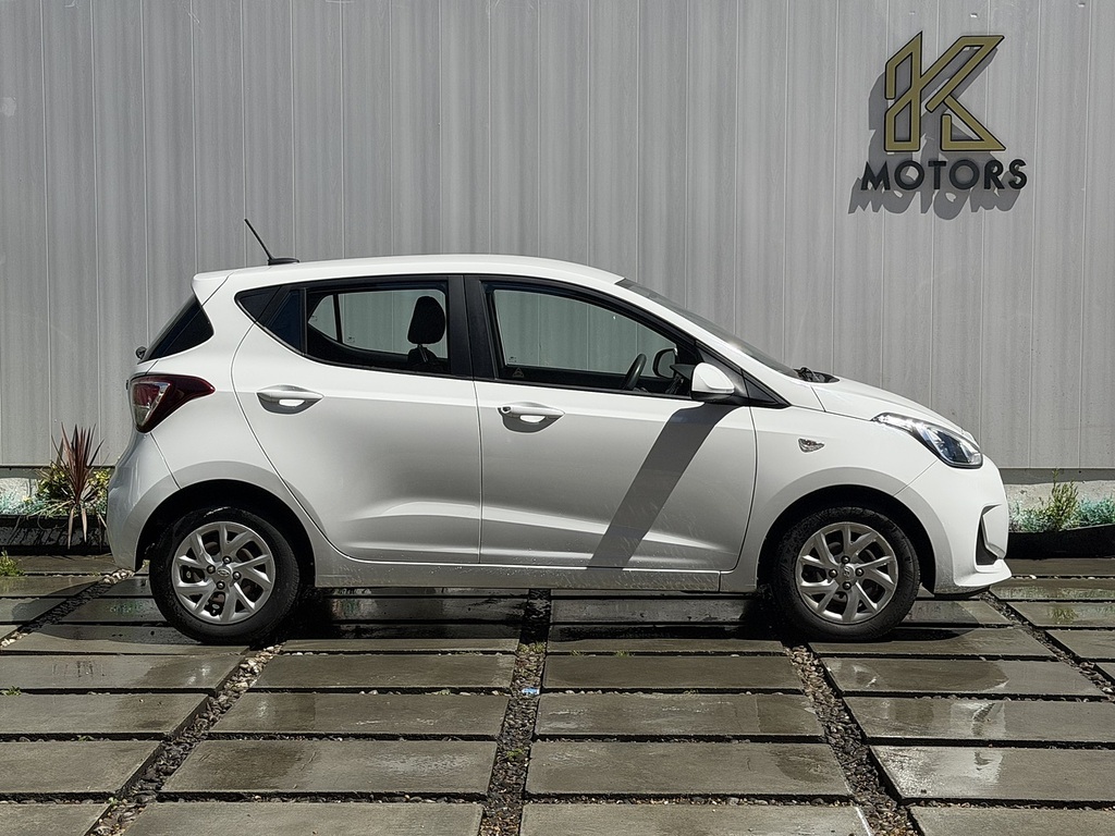 Hyundai I10 1.0 Se Hatchback Euro 6 66 Ps White #3