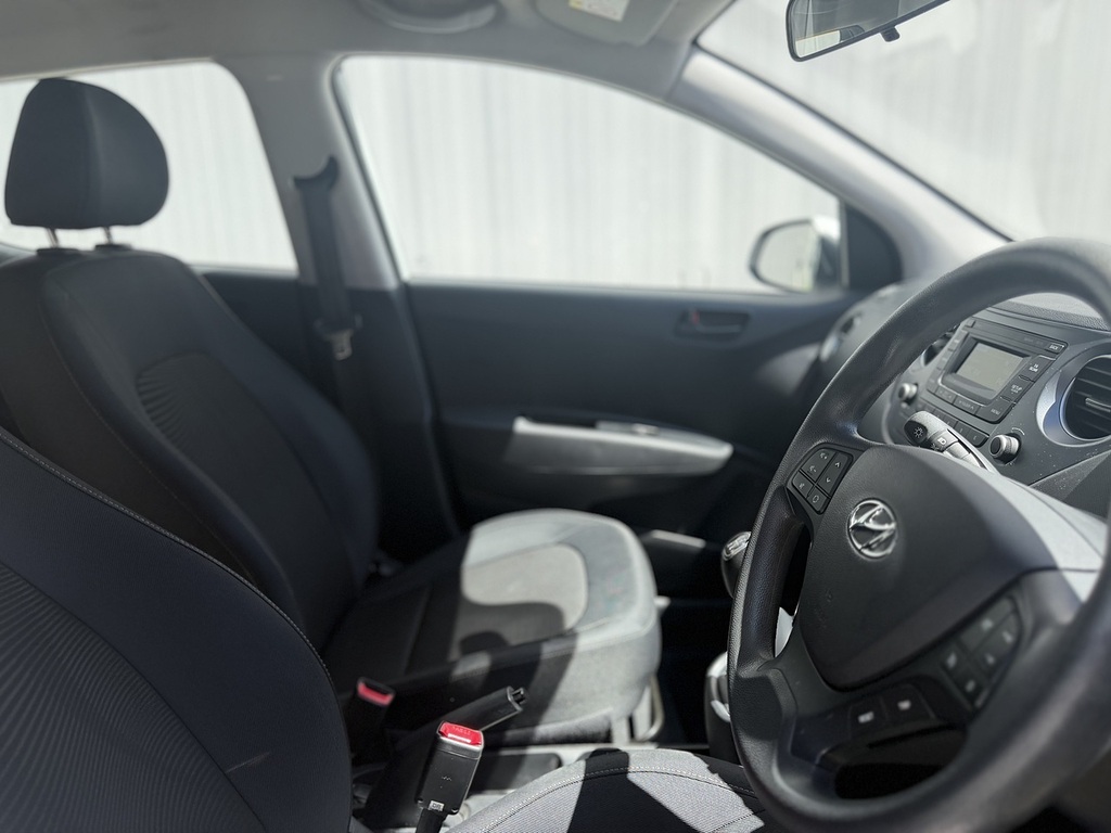 Hyundai I10 1.0 Se Hatchback Euro 6 66 Ps White #6