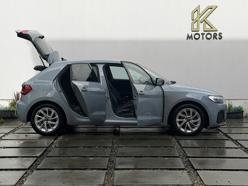 Audi A1 1.0 Tfsi 25 Sport Sportback Euro WR70PXN Grey #4