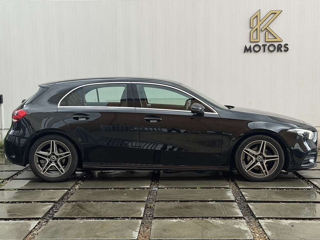 Mercedes-Benz A Class 1.3 A200 Amg Line Hatchback 7G-dct Euro GU68XVX Black #3