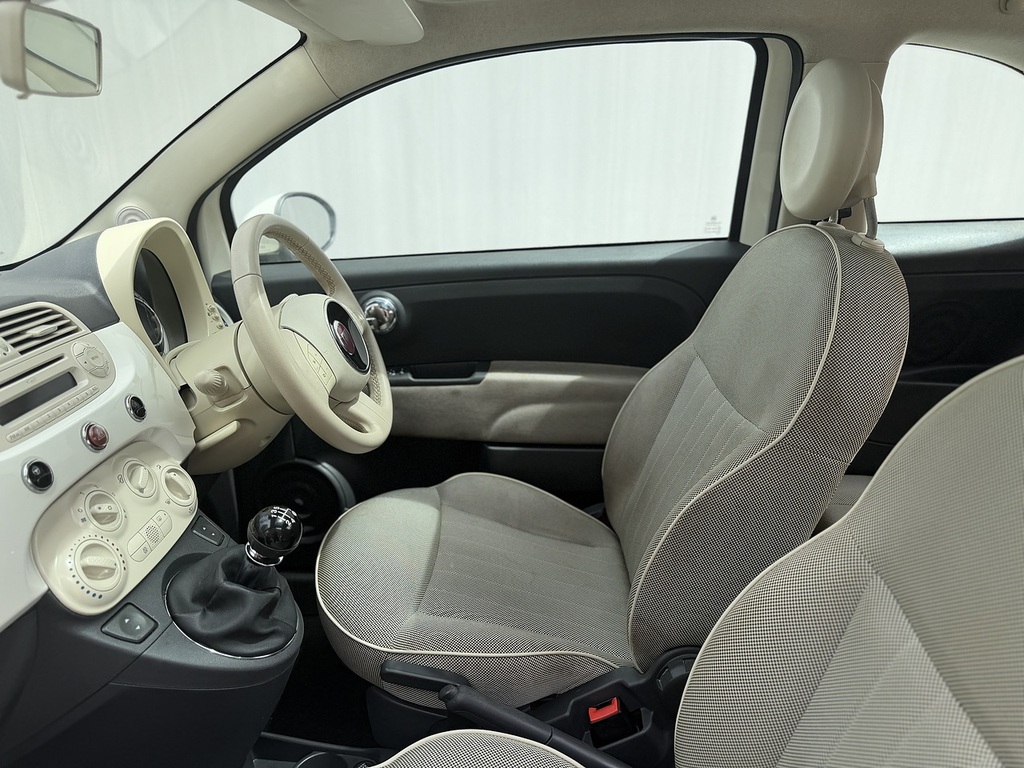 Fiat 500 Hatchback Red #25