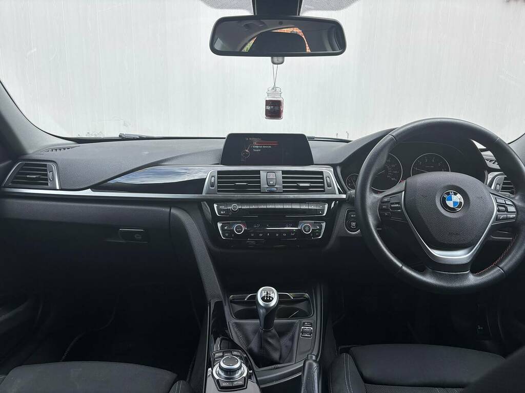 BMW 3 Series Saloon 320D Blue #12