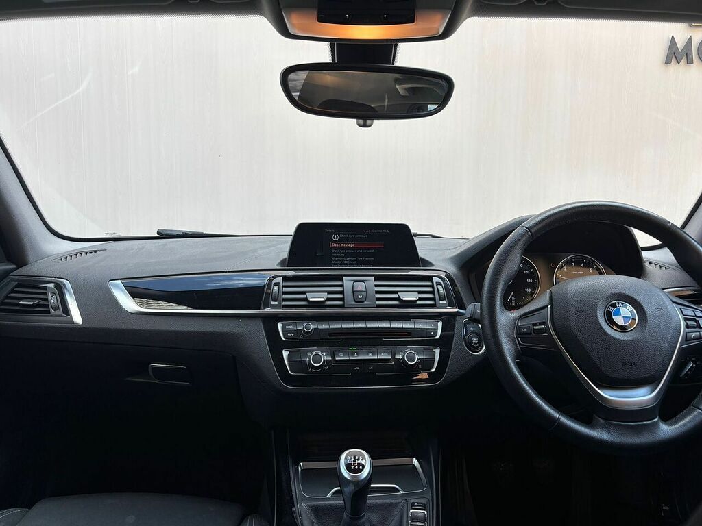 BMW 1 Series 118D Se Black #15
