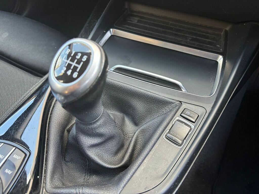 BMW 1 Series 118D Se Black #24