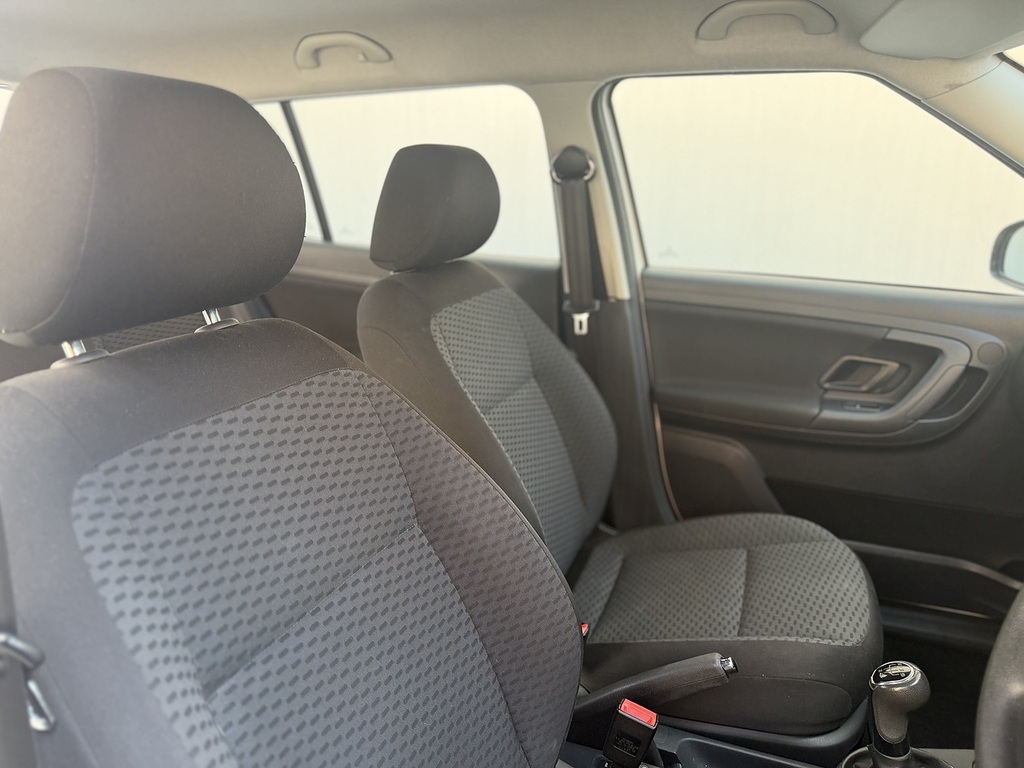 Skoda Fabia 1.4 Mpi Se Euro 5 White #7