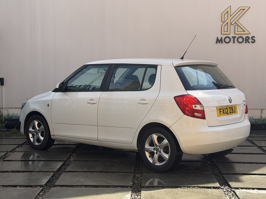 Skoda Fabia 1.4 Mpi Se Euro 5 White #25