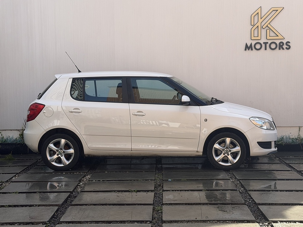 Skoda Fabia Mpi Se White #3
