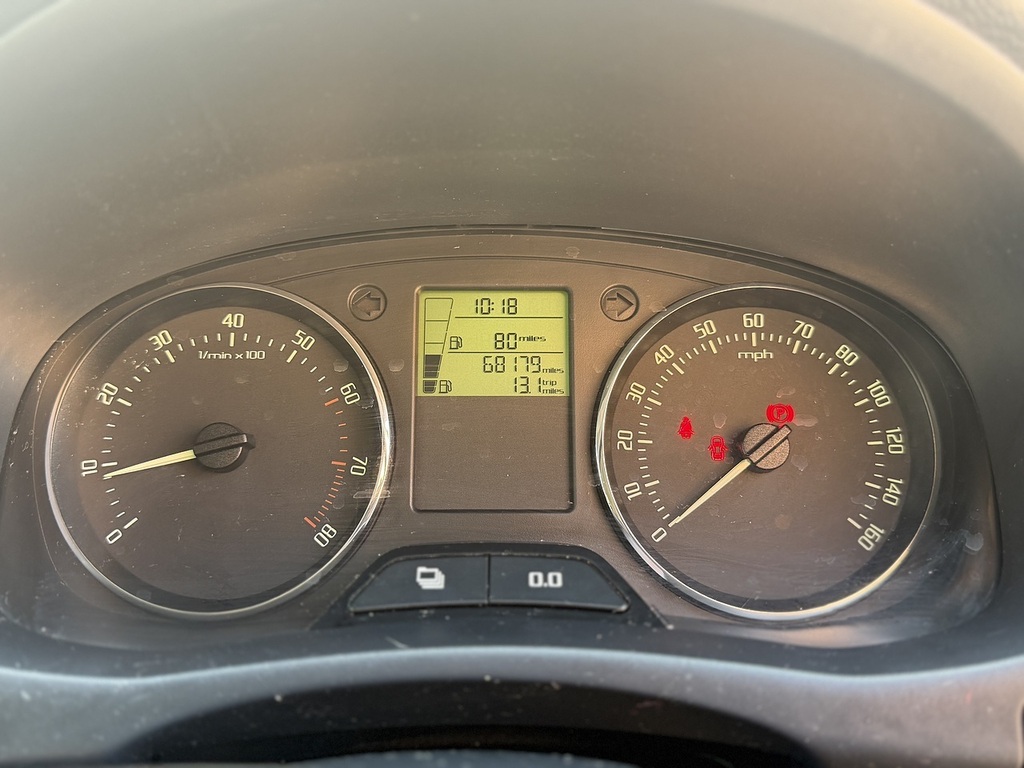 Skoda Fabia 1.4 Mpi Se Euro 5 White #18