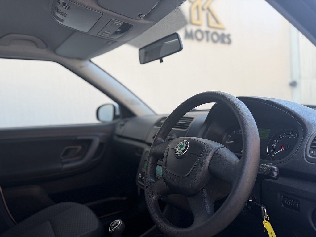 Skoda Fabia Mpi Se White #5