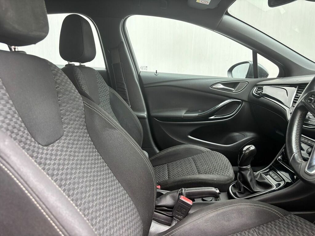 Vauxhall Astra I Turbo Sri Nav Black #5