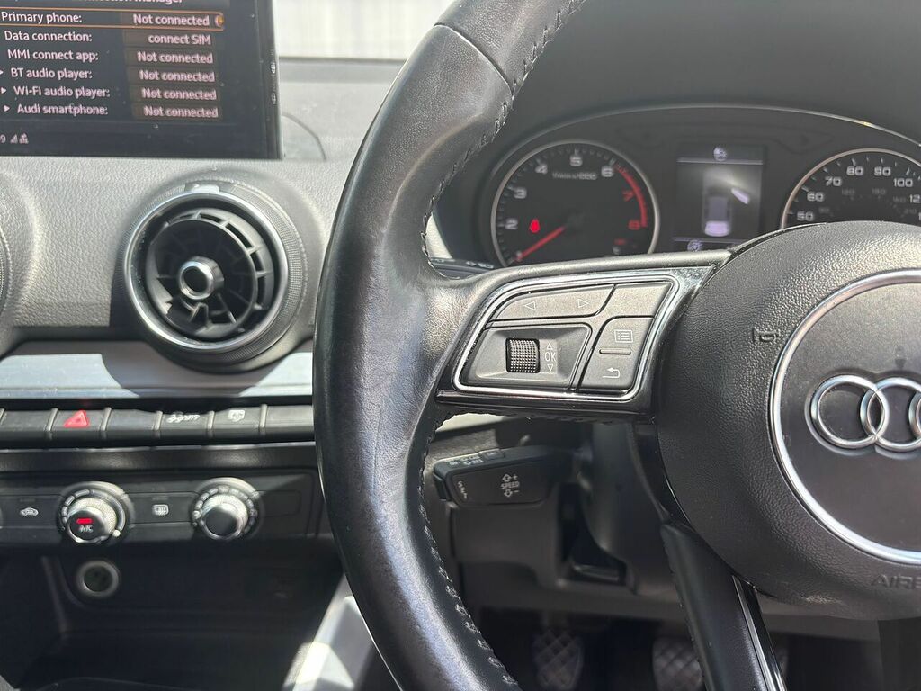 Audi Q2 1.4 Tfsi Sport S Tronic Black #20