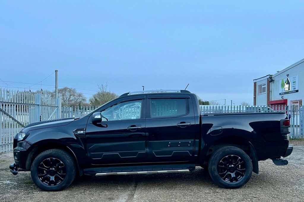 Ford Ranger Pickup 3.2 Tdci Wildtrak 4Wd Euro 6 Ss 201 Black #5