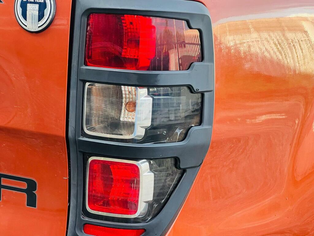 Ford Ranger Wildtrak 4X4 Dcb Tdci Orange #88