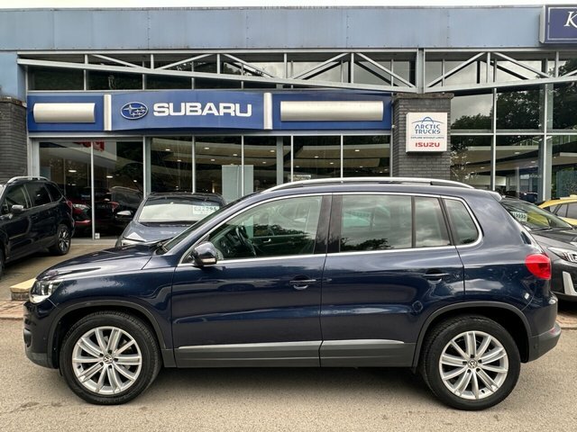 Volkswagen Tiguan 2.0 Tdi Bluemotion Tech Match Edition Suv Dies Blue #2