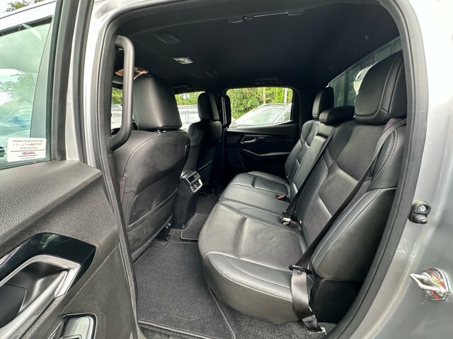 Isuzu D-Max 1.9 Dl40 Double Cab 4X4 Black #12