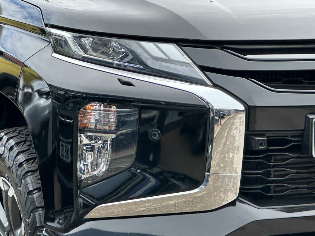 Mitsubishi L200 L200 Warrior Di-d Red #28