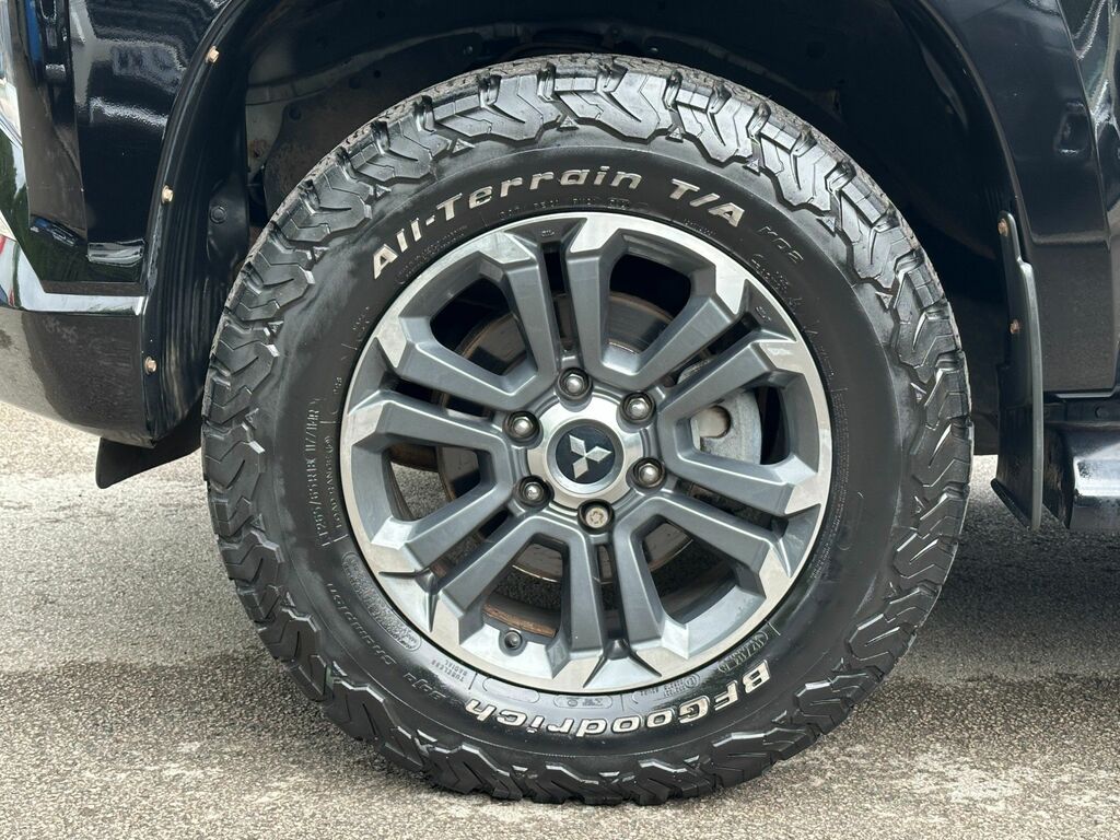Mitsubishi L200 L200 Warrior Di-d Red #24