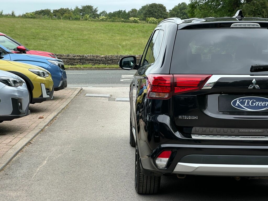 Mitsubishi Outlander 2018 68 Juro Blue #33