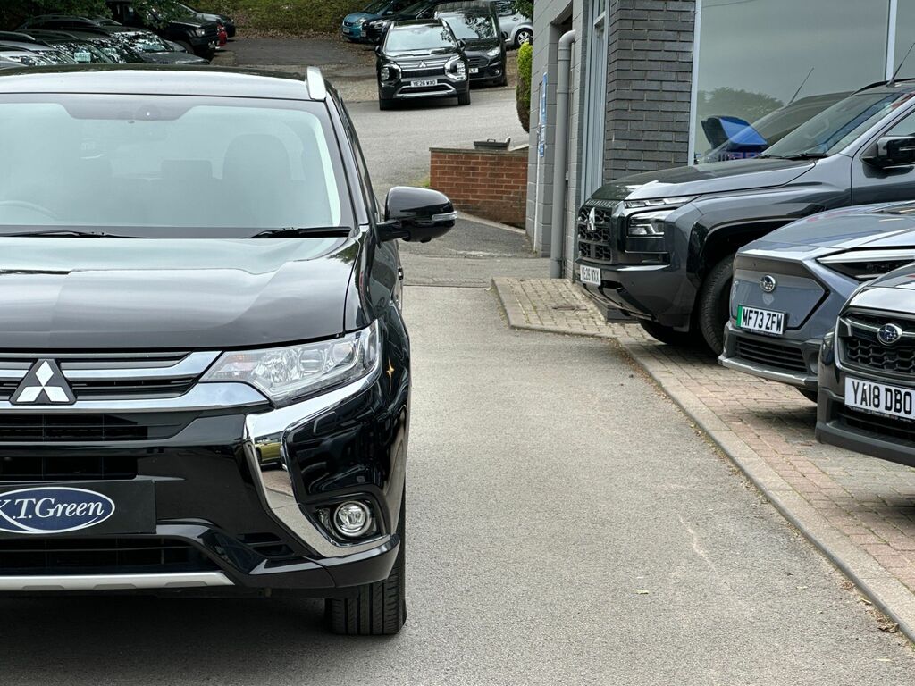 Mitsubishi Outlander 2018 68 Juro Blue #29