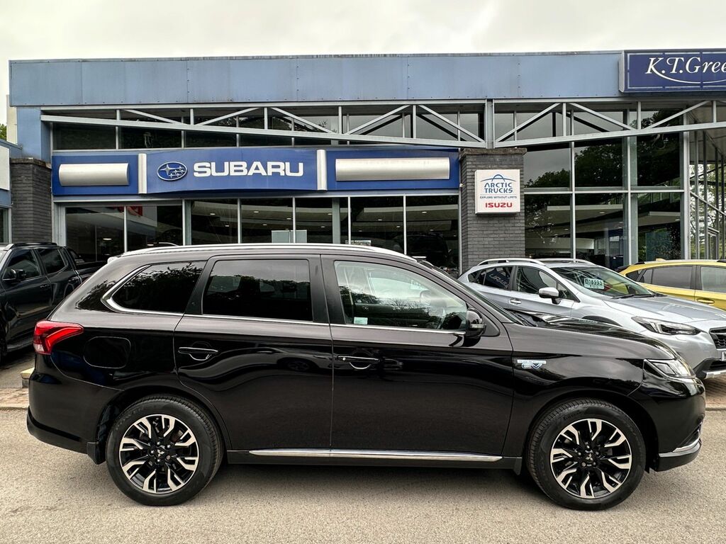 Mitsubishi Outlander 2.0H 12Kwh 4H Suv Plug-in Hybrid Cvt 4W Black #5