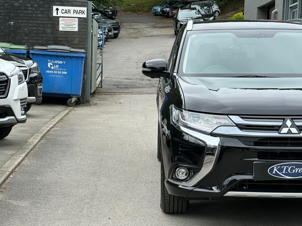 Mitsubishi Outlander 2018 68 Juro Blue #28