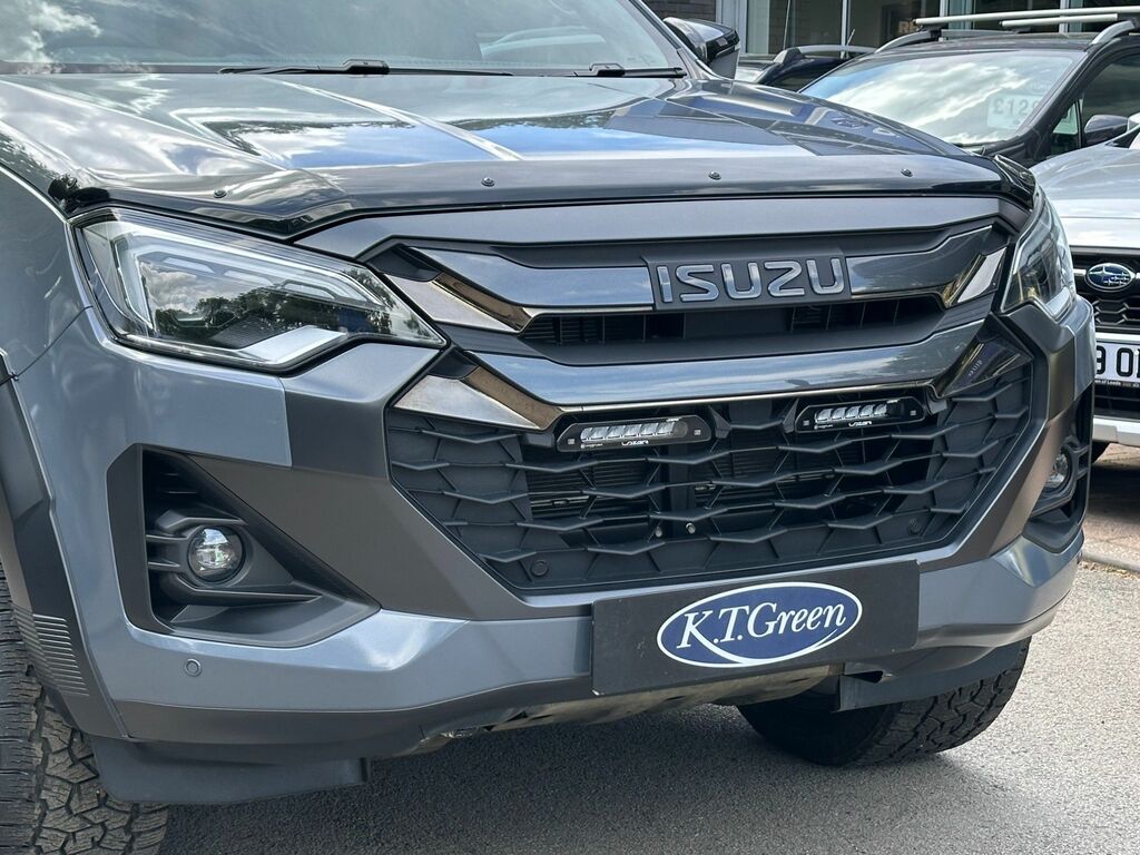 Isuzu D-Max 1.9 Td V-cross Pickup Double Cab Red #23