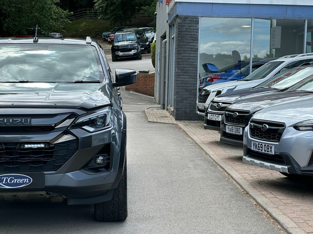 Isuzu D-Max 1.9 Td V-cross Pickup Double Cab Red #26