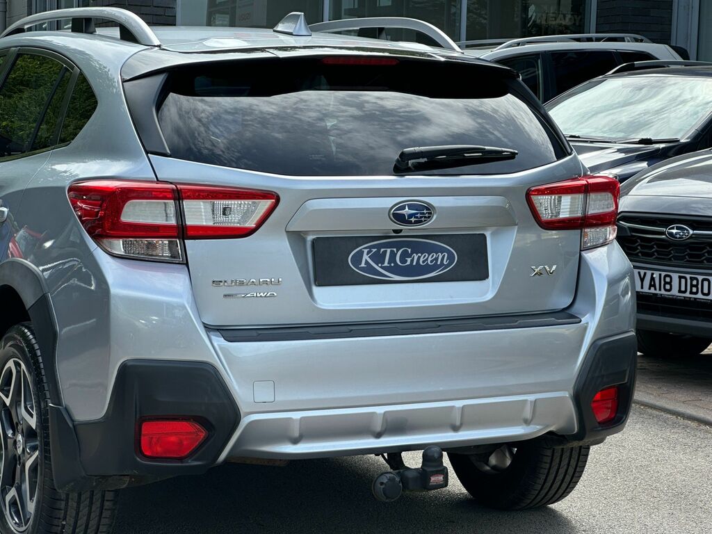 Subaru XV I Se Premium Red #32