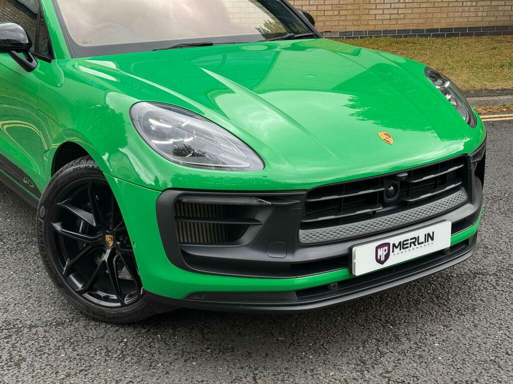 Porsche Macan Gts Green #6