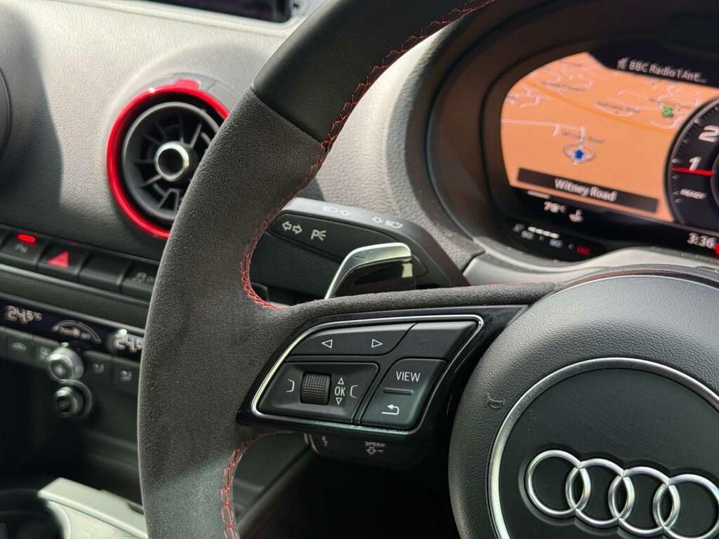 Audi RS3 2.5 Tfsi Rs 3 Quattro S Tronic Black #29