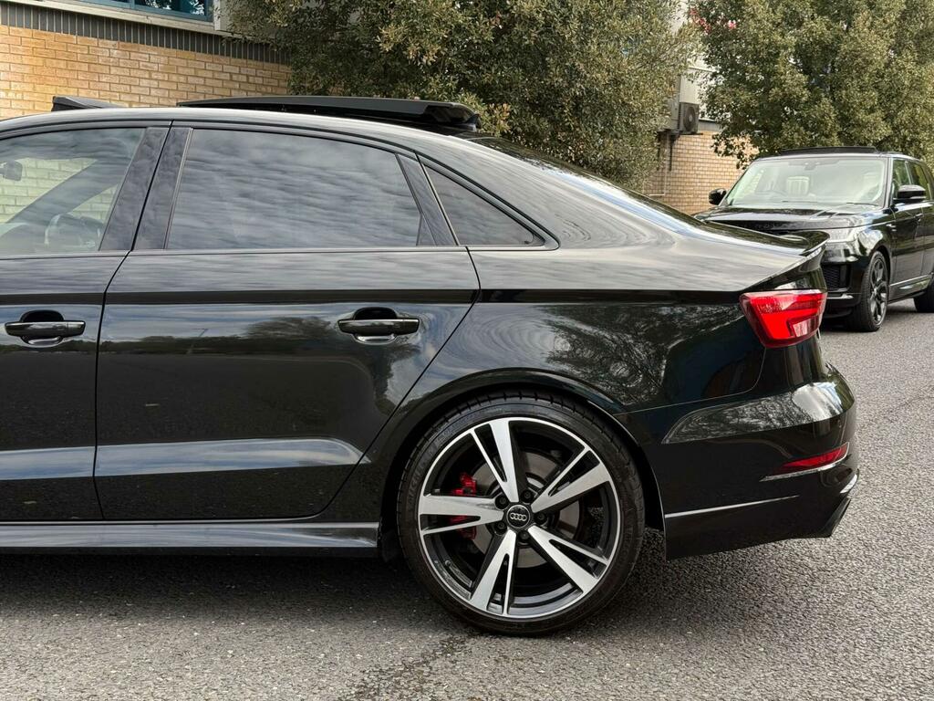 Audi RS3 2.5 Tfsi Rs 3 Quattro S Tronic Black #15