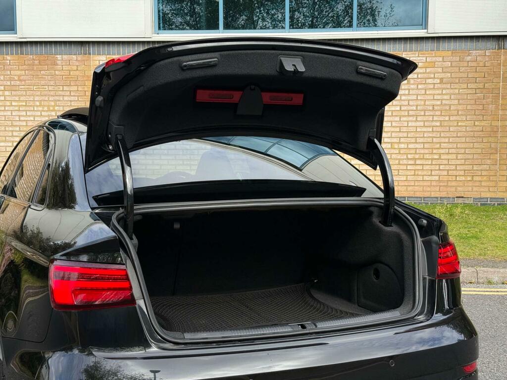 Audi RS3 2.5 Tfsi Rs 3 Quattro S Tronic Black #57
