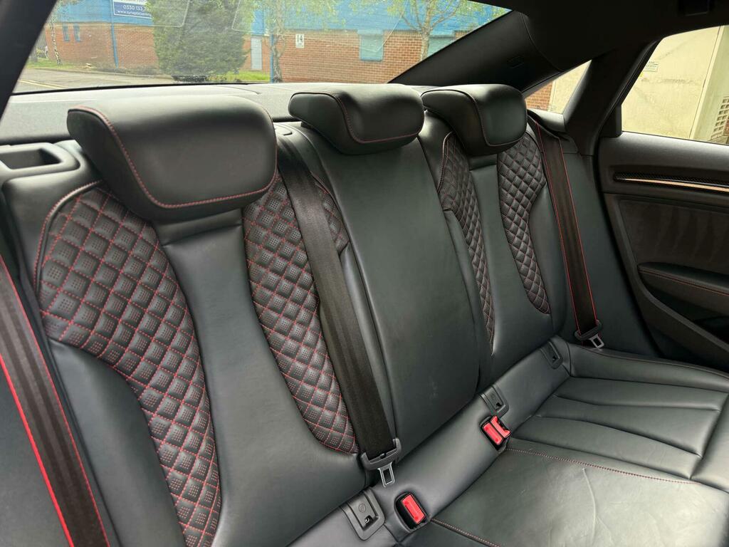 Audi RS3 2.5 Tfsi Rs 3 Quattro S Tronic Black #32
