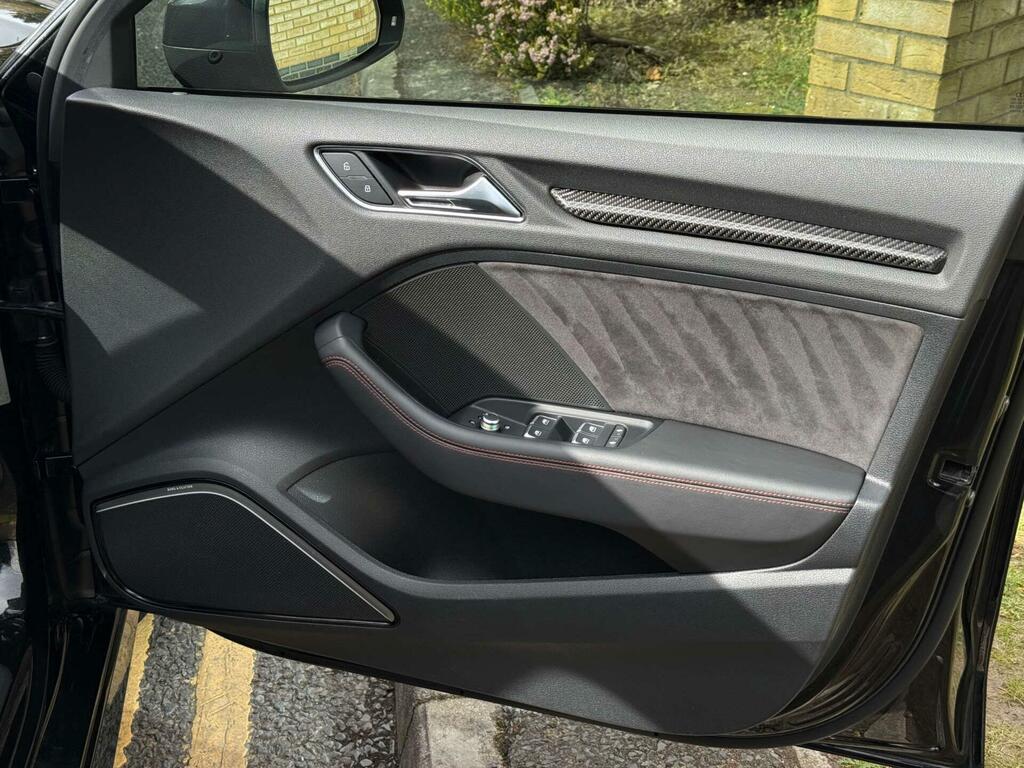 Audi RS3 2.5 Tfsi Rs 3 Quattro S Tronic Black #49