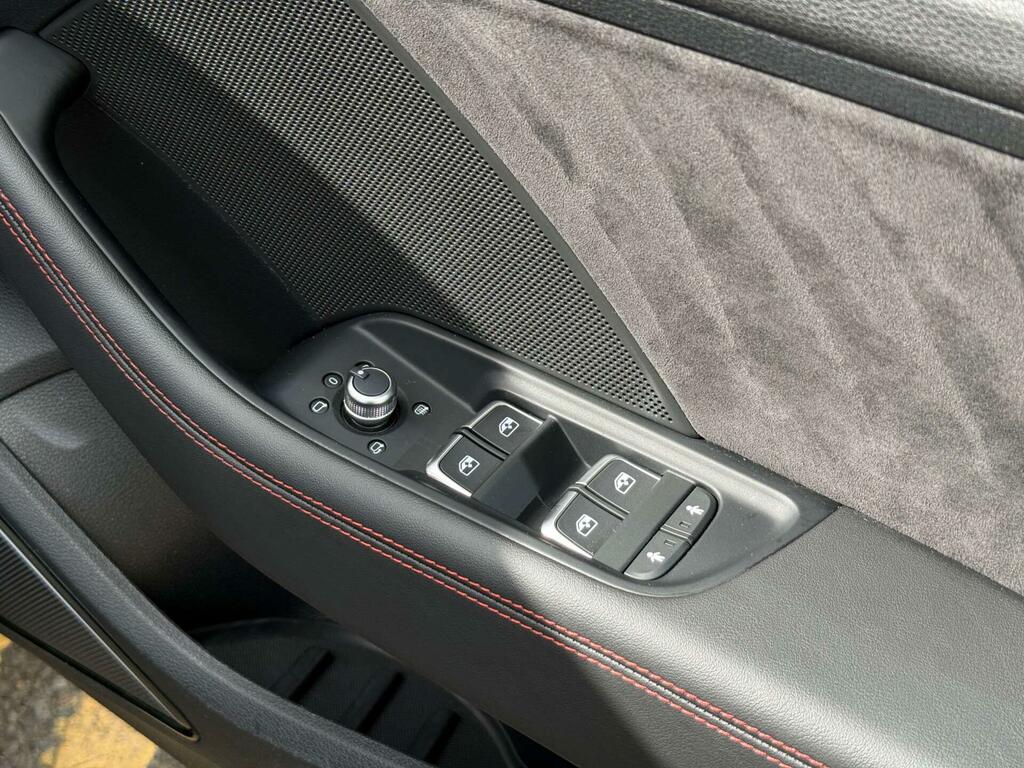 Audi RS3 2.5 Tfsi Rs 3 Quattro S Tronic Black #61