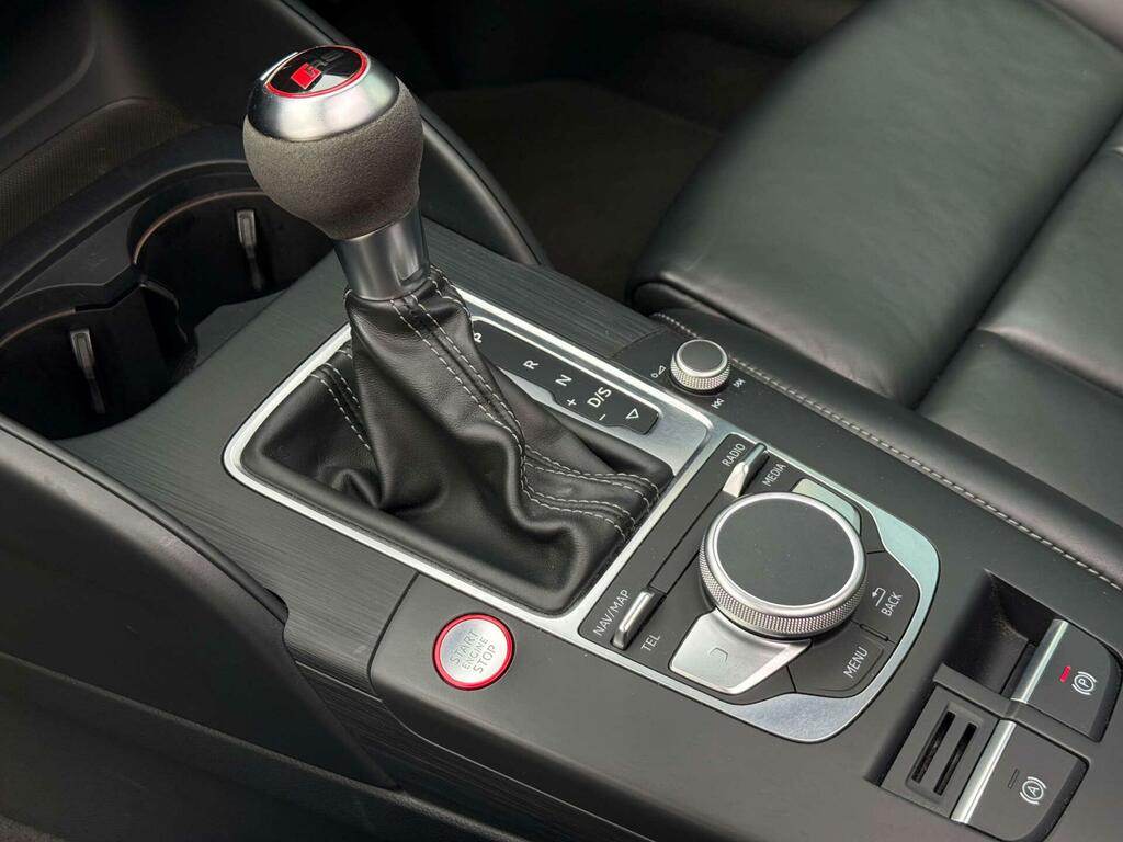 Audi RS3 Rs 3 Sportback Tfsi Quattro Black #40