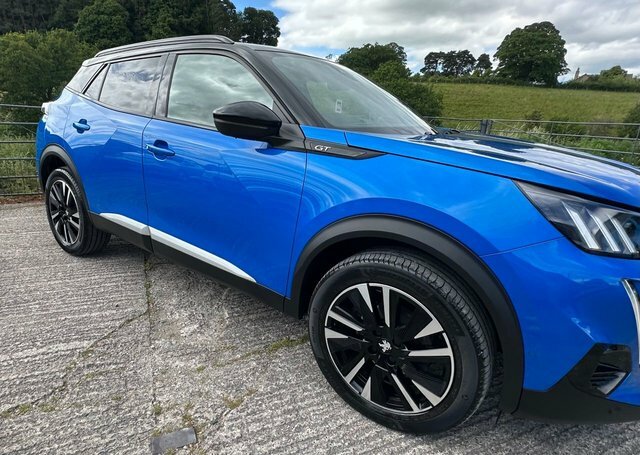 Peugeot 2008 Puretech Gt Premium Suv DA71PLZ Blue #5