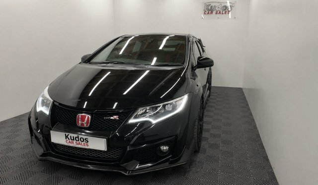 Honda Civic 2.0 I-vtec Type R Hatchback Euro Black #3