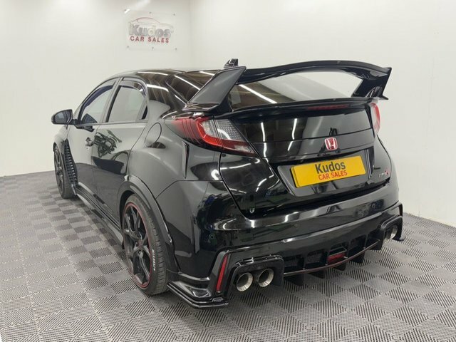 Honda Civic 2.0 I-vtec Type R Hatchback Euro Black #4