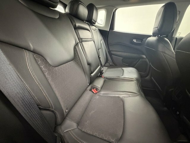 Jeep Compass 1.4 Multiair II Limited 168 Bhp Red #19