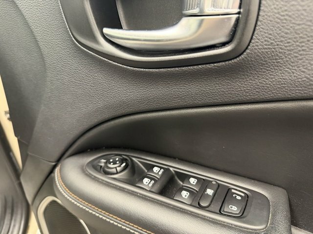 Jeep Compass 1.4 Multiair II Limited 168 Bhp Red #11