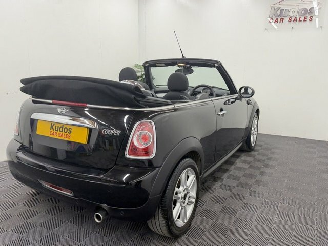 Mini Convertible 1.6 Cooper 122 Bhp Red #7