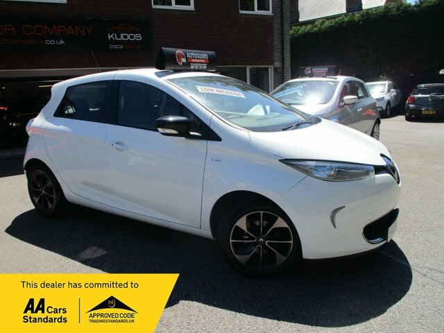 Renault Zoe 2018 R110 41Kwh Signature Nav Hatchback Electr White