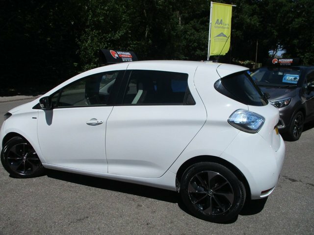 Renault Zoe 2018 R110 41Kwh Signature Nav Hatchback Electr White #6