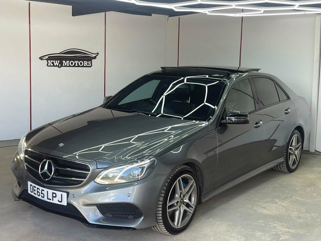 Mercedes-Benz E Class 3L Amg Night Edition Grey #6