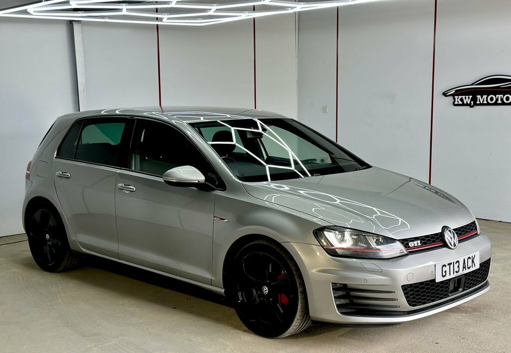 Volkswagen Golf 2L Gti Performance Silver
