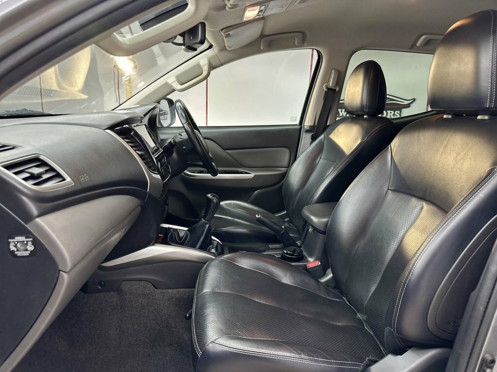 Mitsubishi L200 Double Cab Di-d 178 Barbarian 4Wd - 2018 68 Green #20