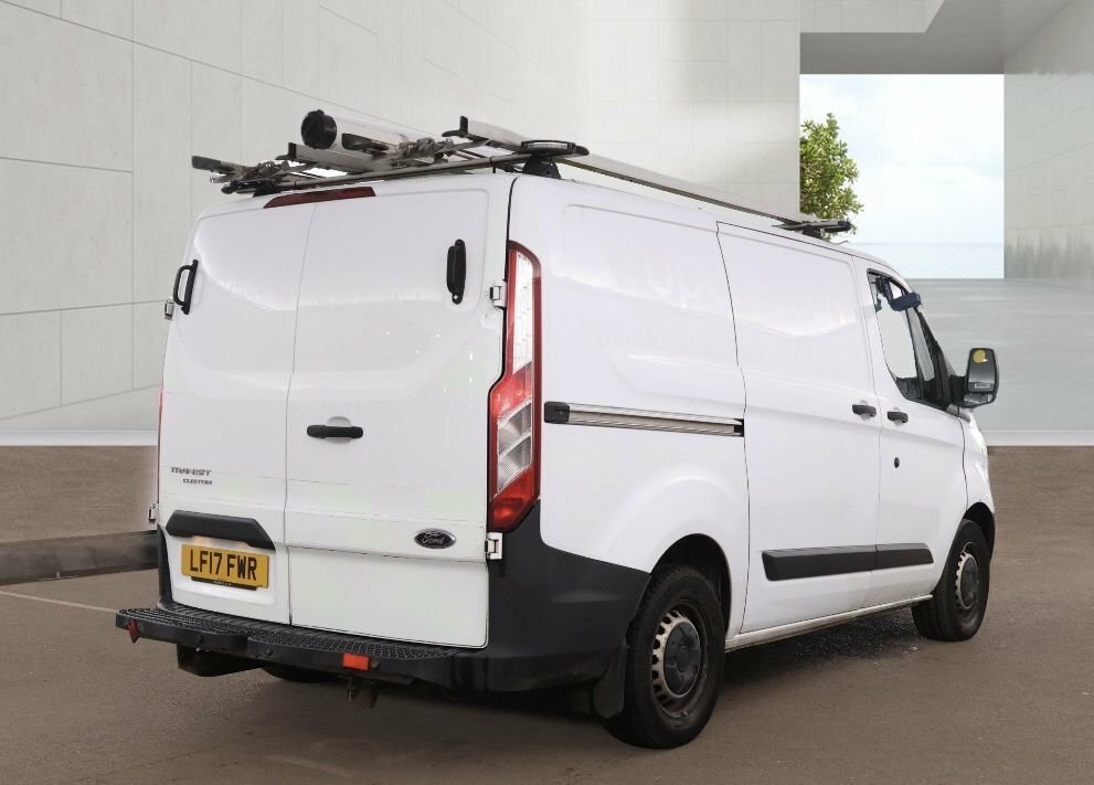 Ford Transit Custom Mpv White #3
