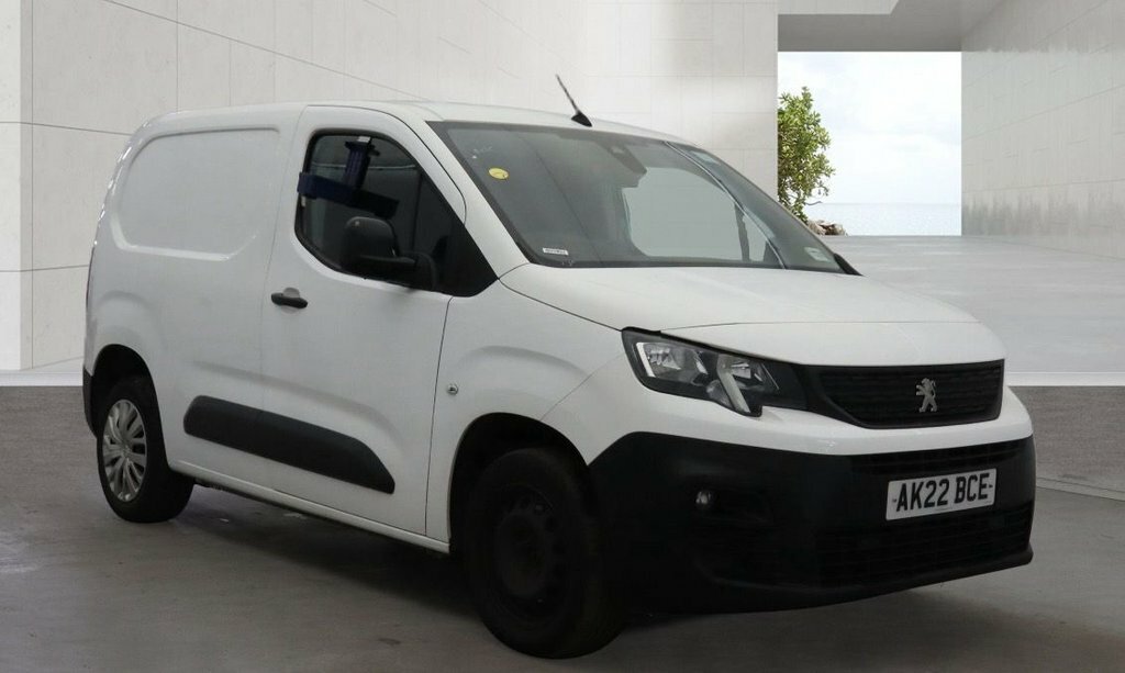 Peugeot Partner 1.5L Professional Premium White